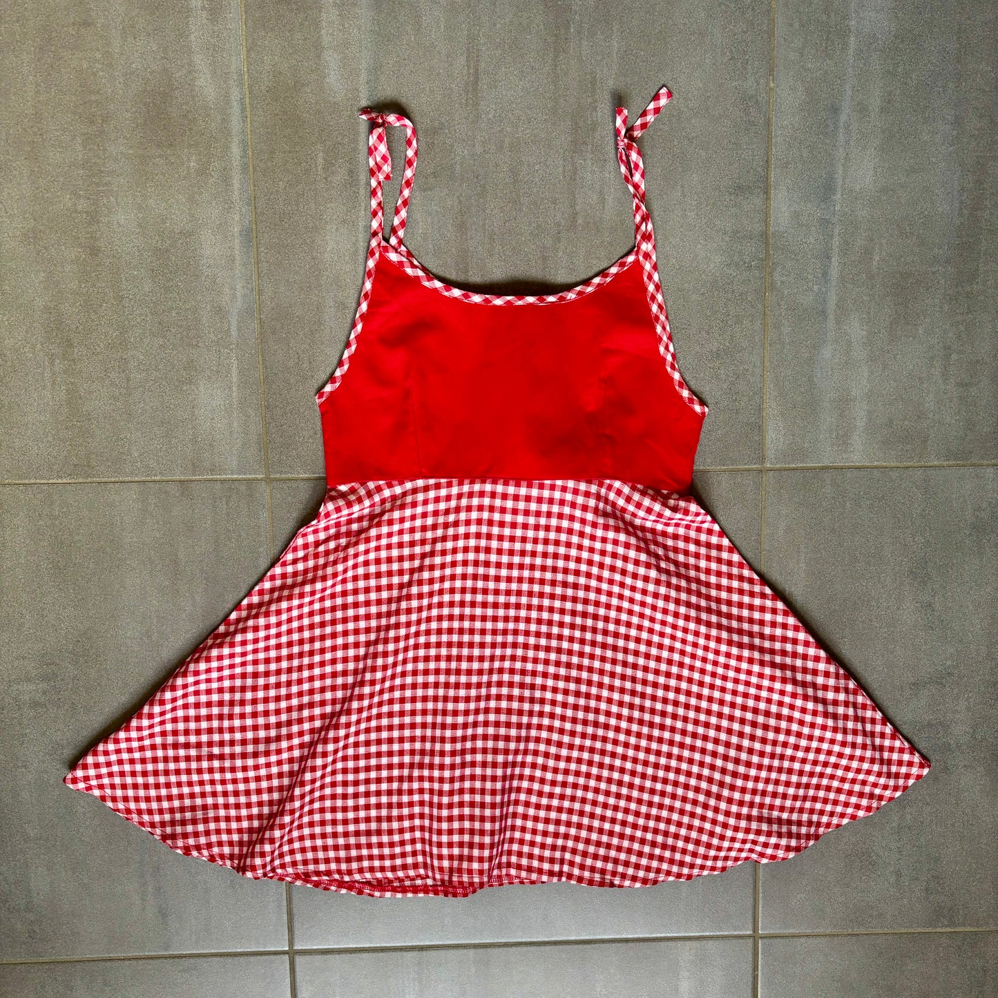 FITIAVANA | Robe artisanale 6/8 ans